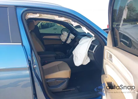 2020 Volkswagen Atlas Cross Sport 3.6L V6 Se W/Technology/3.6L V6 Se W/Technology R-Line from USA, damaged, VIN 1V26E2CA1LC229025